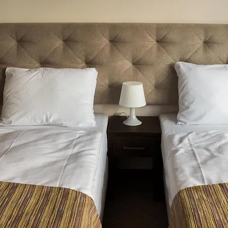 Bed & Breakfast City Rooms Szczecin 3*