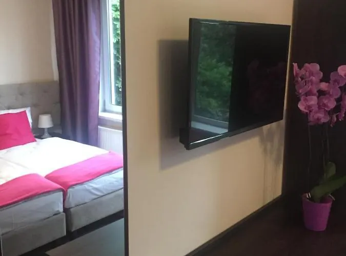 فندق مبيت وإفطار City Rooms Szczecin 3*